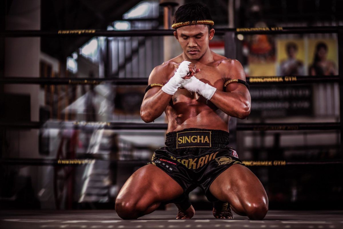 Võ sĩ MMA Nhật Bản tuyệt chiêu hiếm thấy đánh bại đối thủ